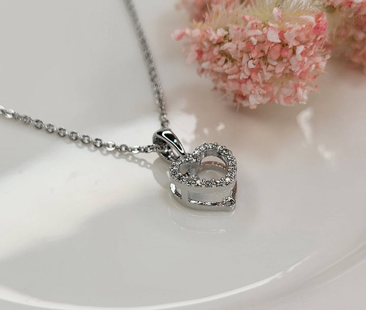 CZ Small Heart Necklace: Gold - ST44