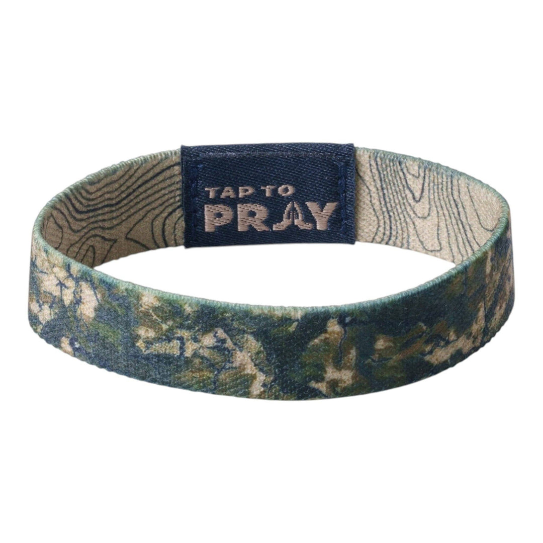 Tap To Pray® Wristband – Valor Camo: Large