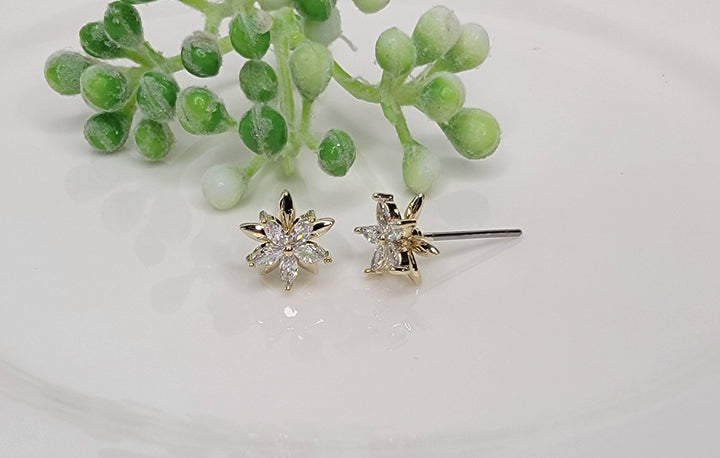 CZ Double Star Post Earrings: GOLD - ST65