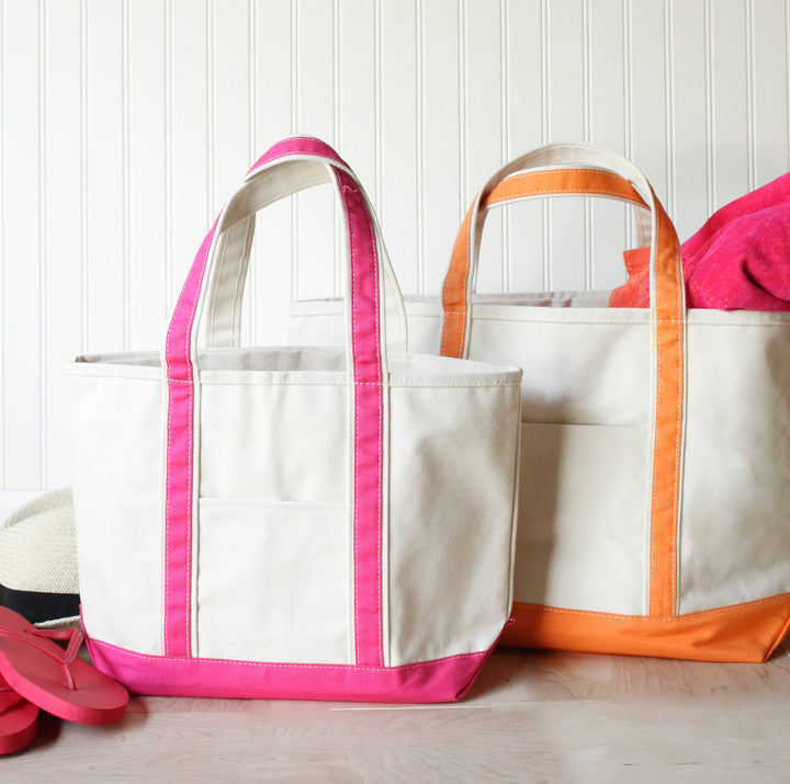 Medium Classic Tote: Black
