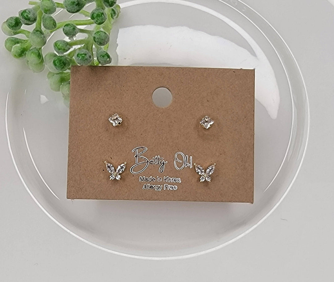 Two Pair Set Stud Earrings: Gold - ST60