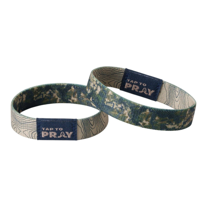 Tap To Pray® Wristband – Valor Camo: Large