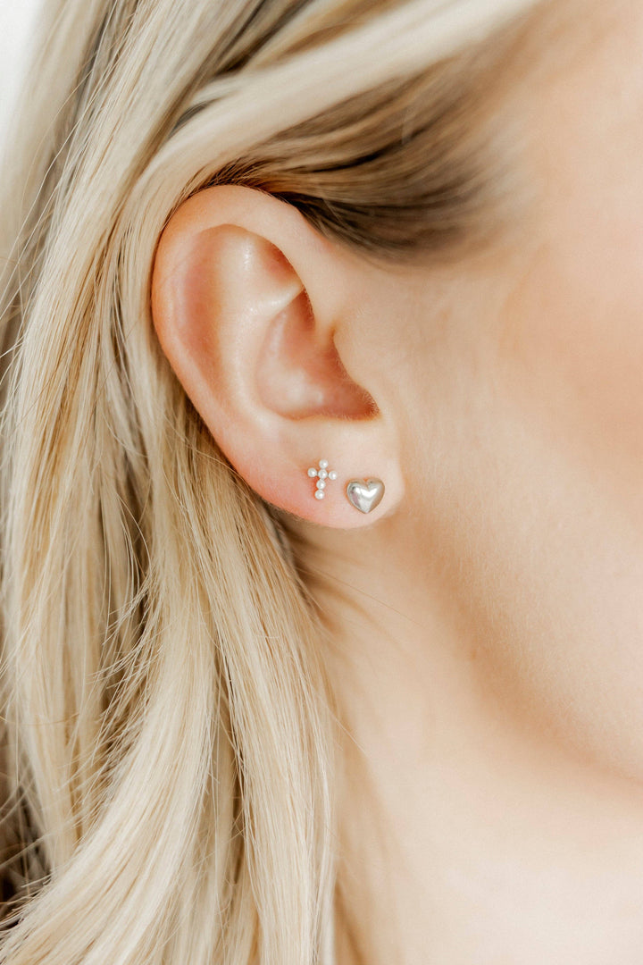 Screwback Stud Earrings - Clara Cross Pearl