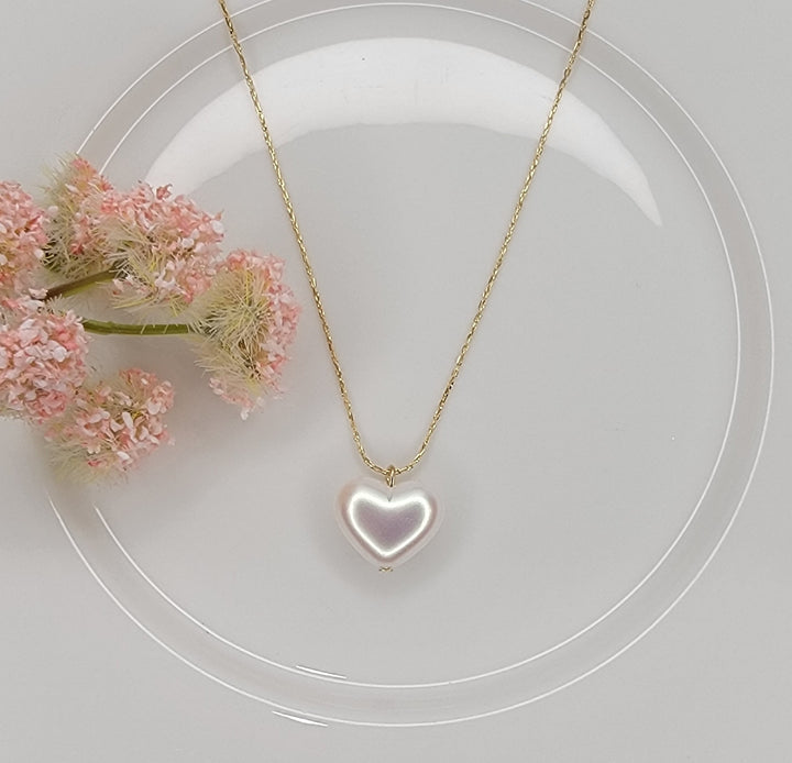 Aurora Pearl Heart Charm Necklace