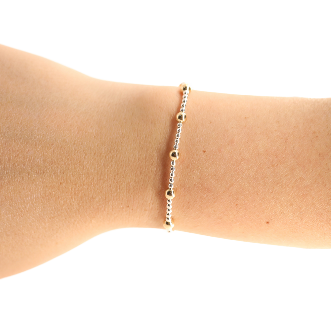 Lively Bracelet in Silver with Gold