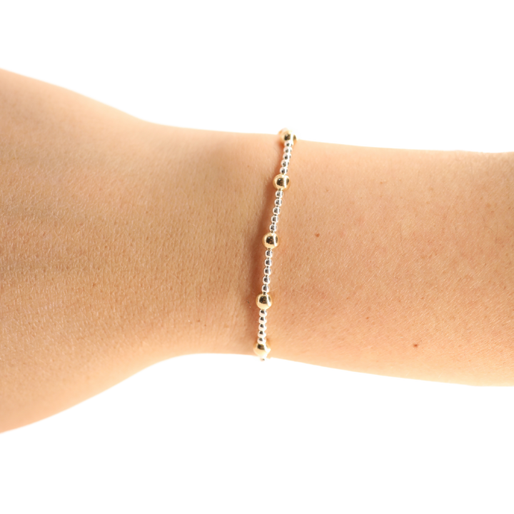 Lively Bracelet in Silver with Gold