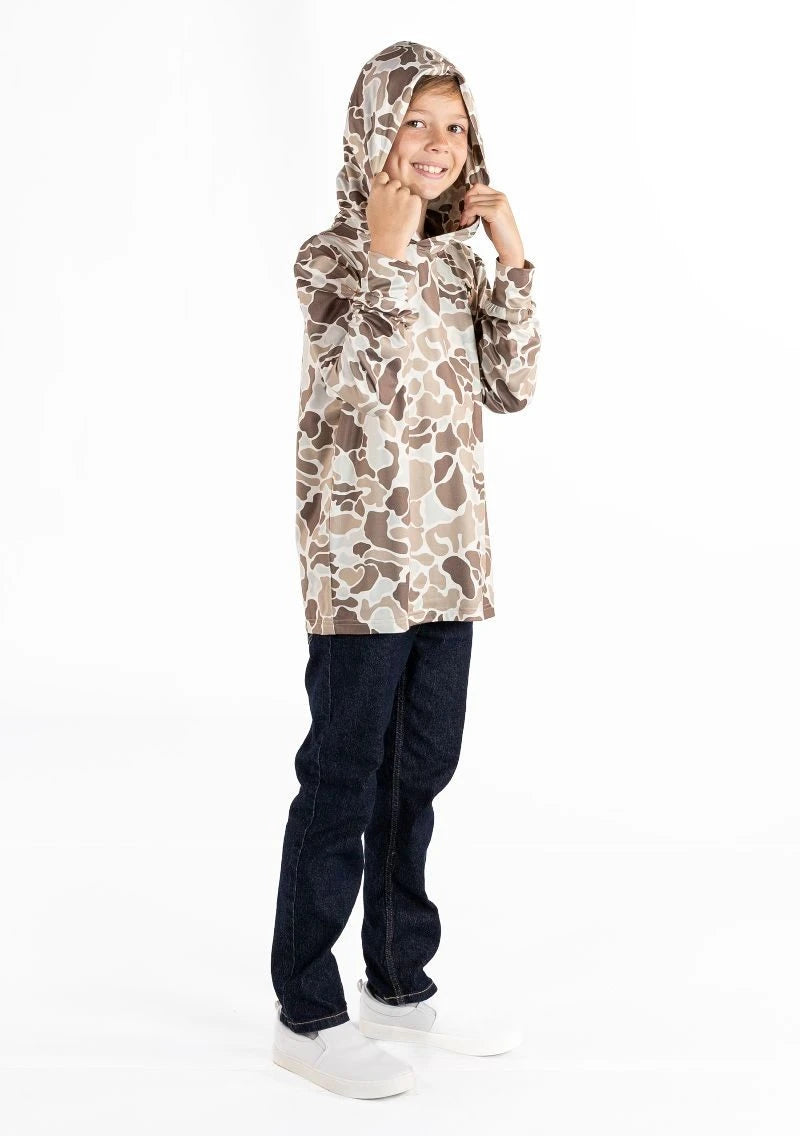 Long sleeved camo hooded shirts