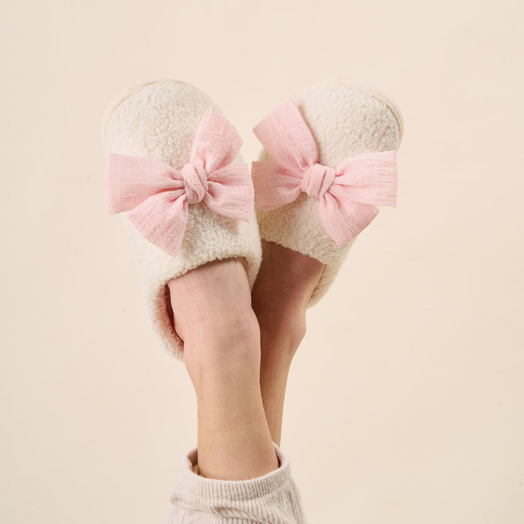 Fuzzy Slippers - Betty Bow Blush S/M