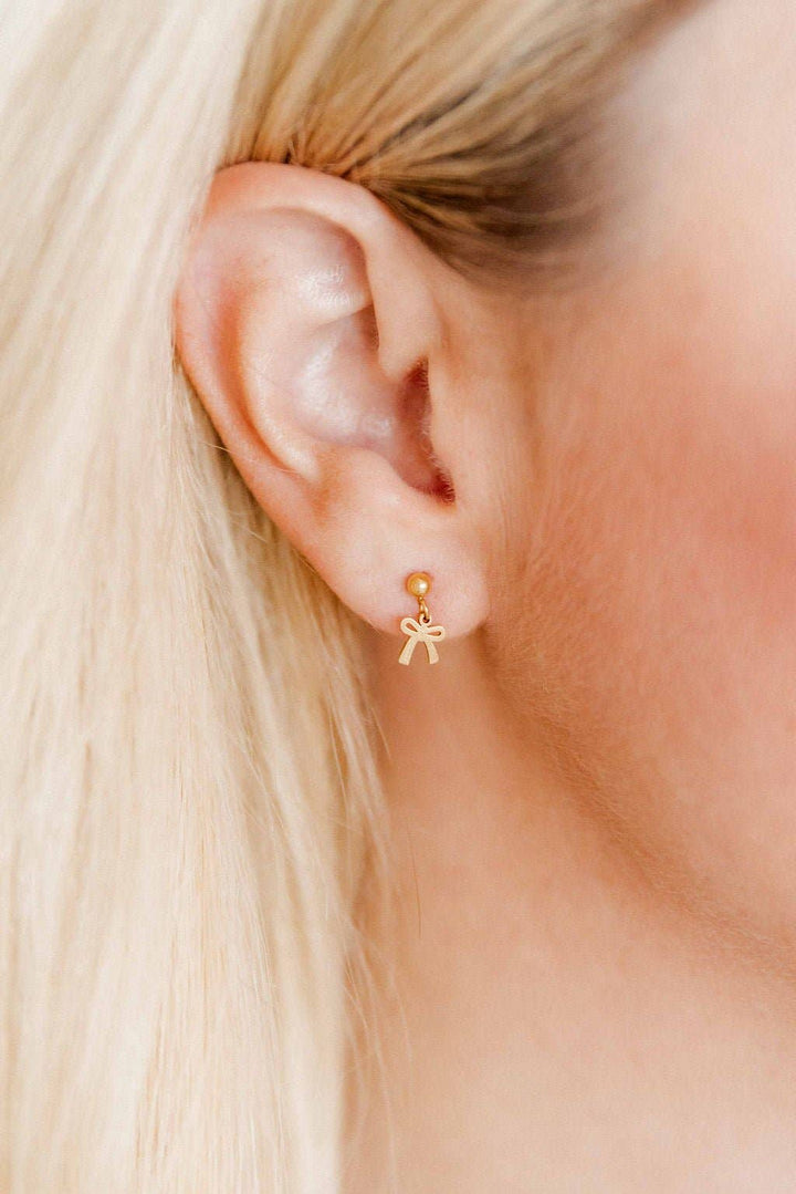 Screwback Stud Earrings - Millie Bow