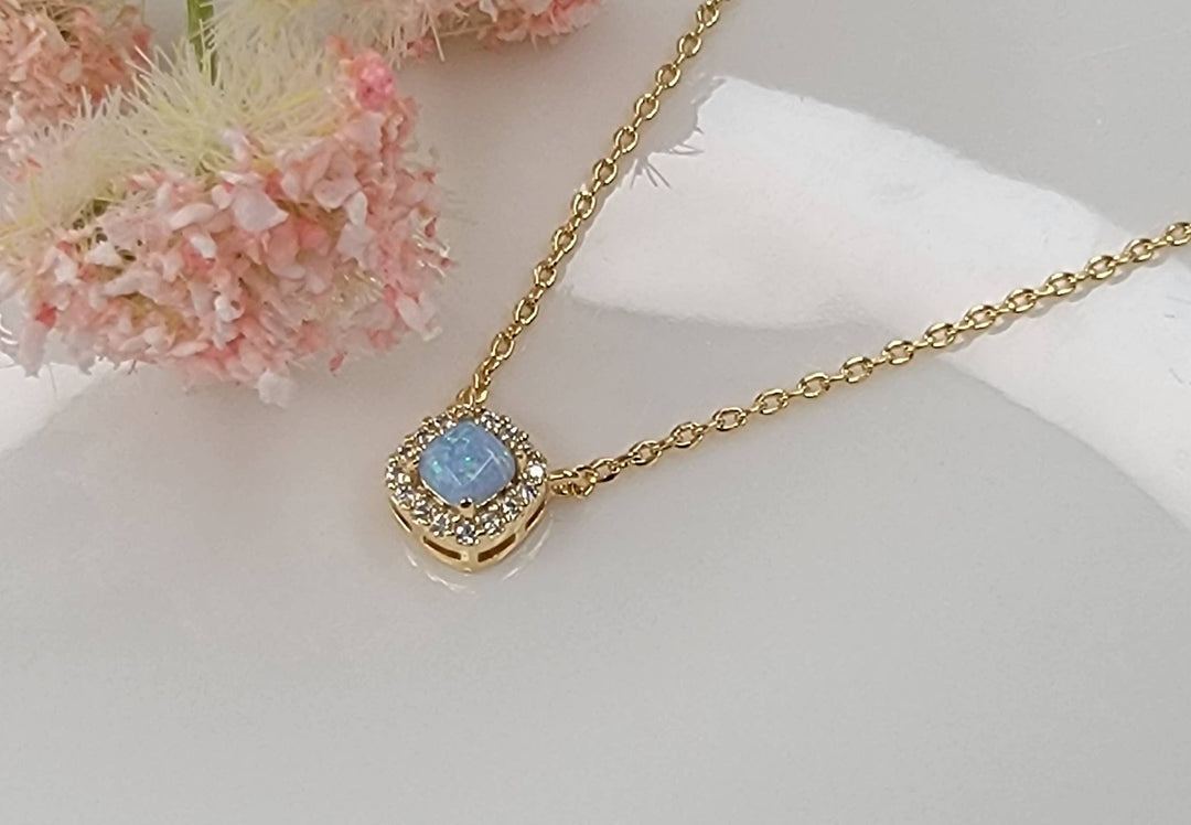 LAB GROWN OPAL STONE NECKLACE.: LIGHT BLUE/GOLD / Small - OR153