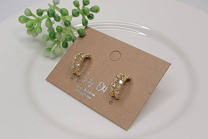 SMALL DOUBLE LAYER CZ HOOP - LC8