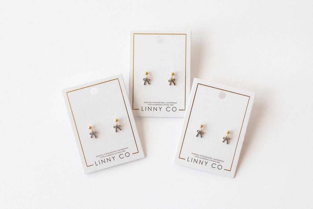 Screwback Stud Earrings - Millie Bow