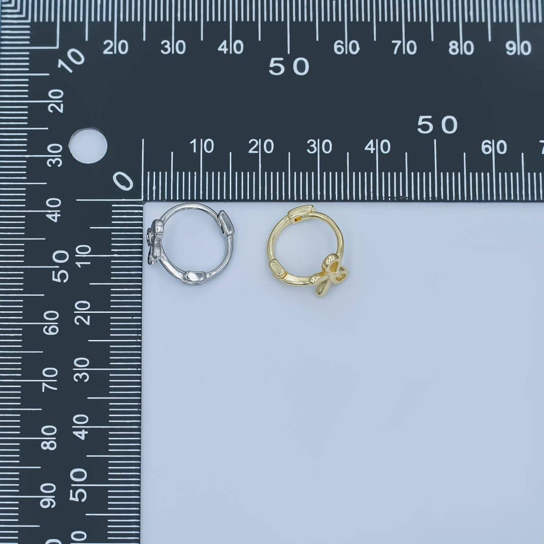 24K Gold Filled 15mm Ribbon Bow Huggie Earrings in Gold & Silver | AE696 AE697: GOLD