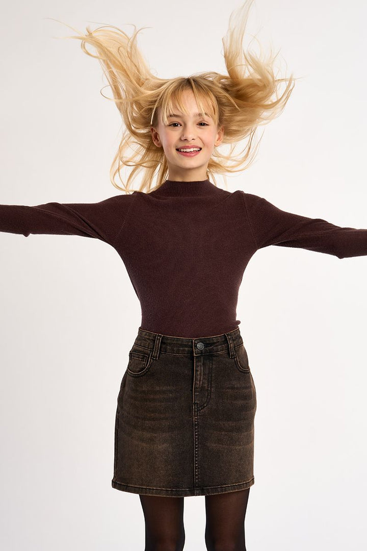CHOCOLATE KNITTED SWEATER